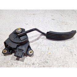 Recambio de pedal acelerador para renault megane scénic 1.5 dci 106 cv referencia OEM IAM 8200159647  