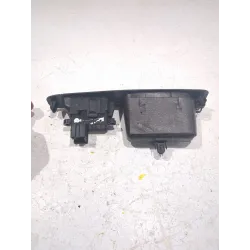Recambio de mando elevalunas trasero derecho para nissan qashqai 1.6 acenta 4x2 referencia OEM IAM 25411BR00  