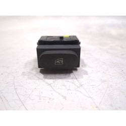 MANDO ELEVALUNAS DELANTERO IZQUIERDO 254298400R 