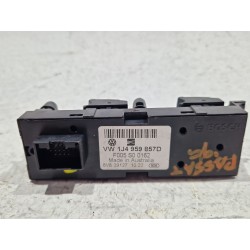 Recambio de mando elevalunas delantero izquierdo para volkswagen passat b5 (3b2) 1.9 tdi referencia OEM IAM 1J4959857D  