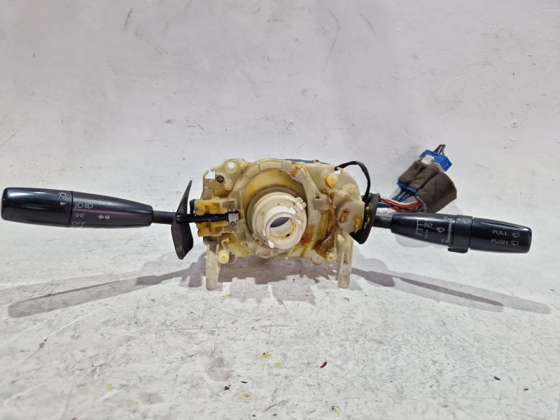 Recambio de mando multifuncion para kia shuma (1997) 1.5 i 16v referencia OEM IAM 47331B1000  