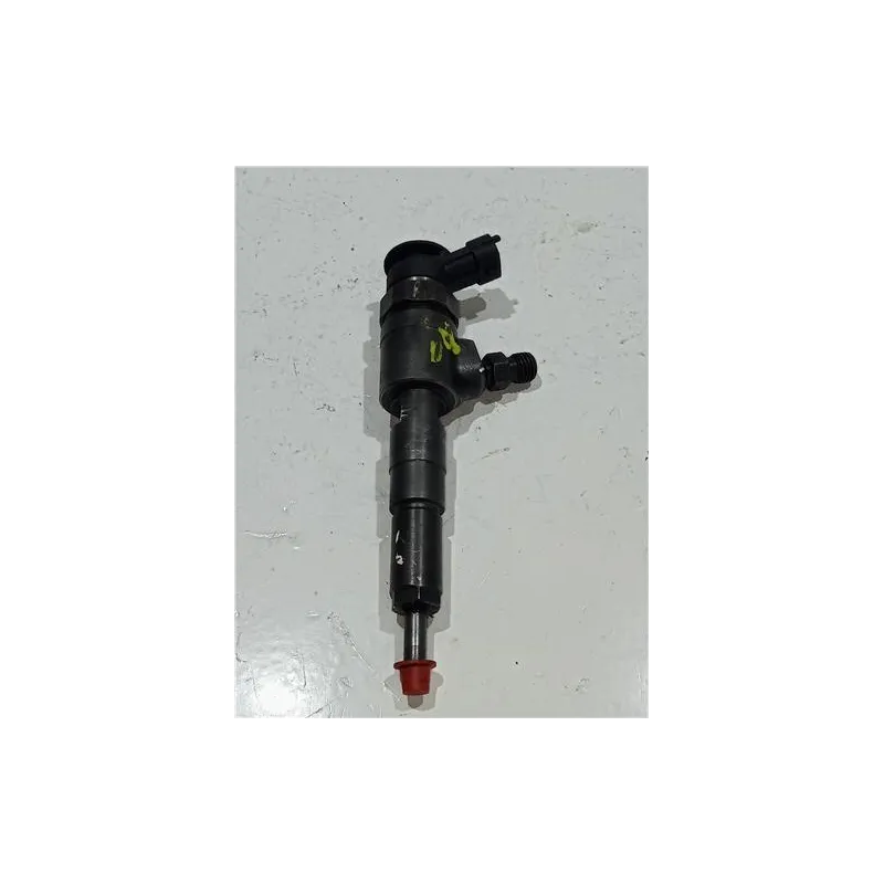 Recambio de inyector para peugeot 206 (1998) 1.4 hdi eco 70 referencia OEM IAM 0445110135  