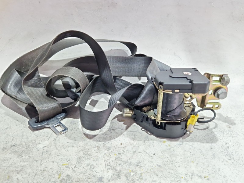 Recambio de cinturon seguridad delantero izquierdo para fiat ducato furgón (244) 2.3 jtd referencia OEM IAM 33004177F  