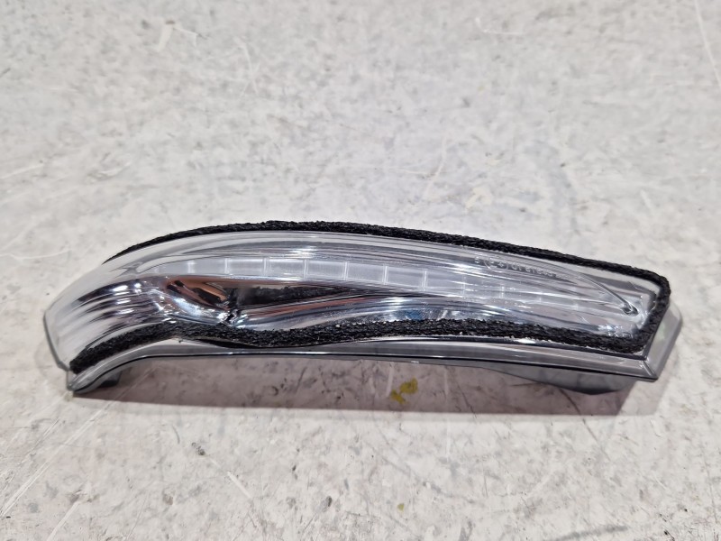 Recambio de piloto retrovisor derecho para kia cee´d (jd) 1.4 crdi 90 referencia OEM IAM 0161644  
