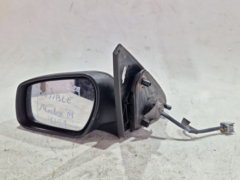 Recambio de retrovisor izquierdo para ford mondeo iii sedán (b4y) 2.0 tdci referencia OEM IAM 836155  