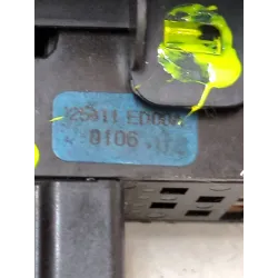 Recambio de boton elevalunas derecho para nissan note (e11, ne11) 1.6 referencia OEM IAM 25411ED00A  