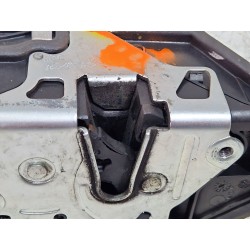 Recambio de cerradura puerta delantera derecha para bmw 1 (f20) 116 d referencia OEM IAM 51217297750  