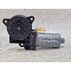 MOTOR ELEVALUNAS DELANTERO DERECHO 0130821939 