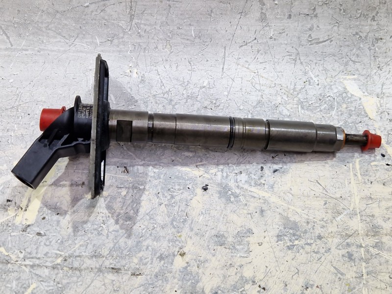 Recambio de inyector para audi a5 (8t3) 3.0 tdi referencia OEM IAM 059130277BE  