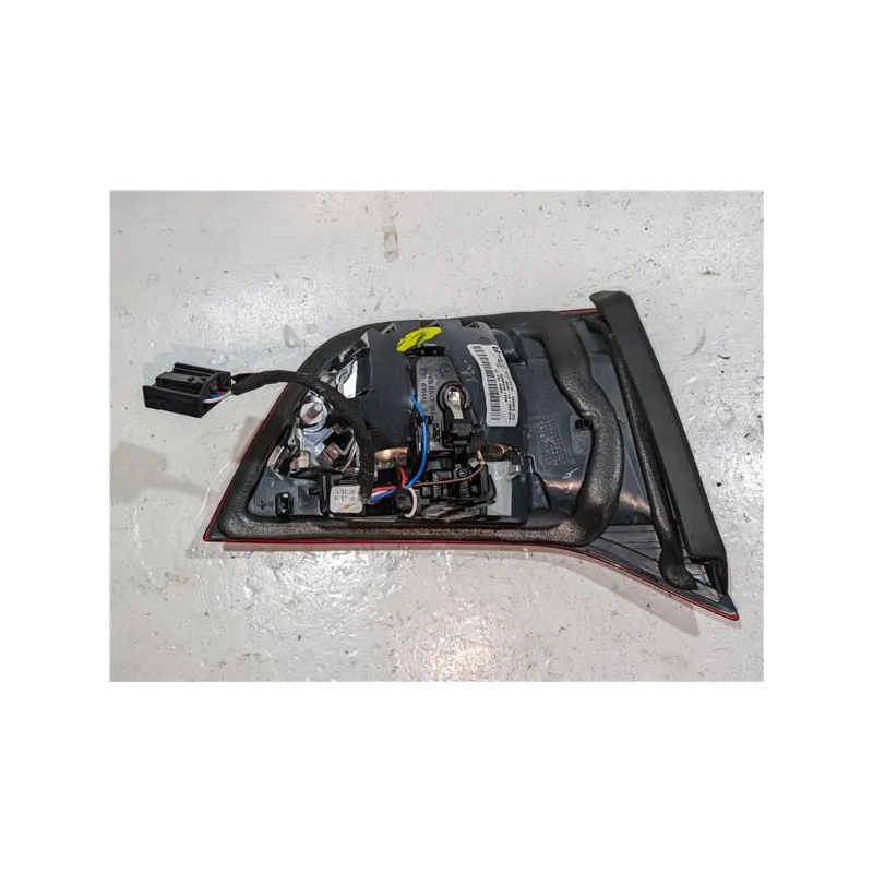 Recambio de piloto porton trasero derecho para bmw serie 4 coupe (f32)(2013) referencia OEM IAM 63218059656  