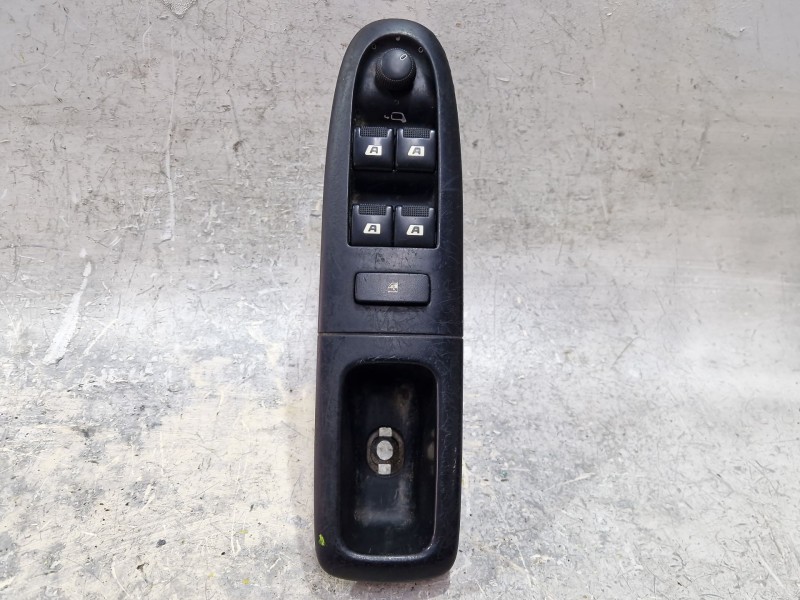 Recambio de mando elevalunas delantero izquierdo para peugeot 607 (9d, 9u) 3.0 v6 24v referencia OEM IAM 96498500XT  