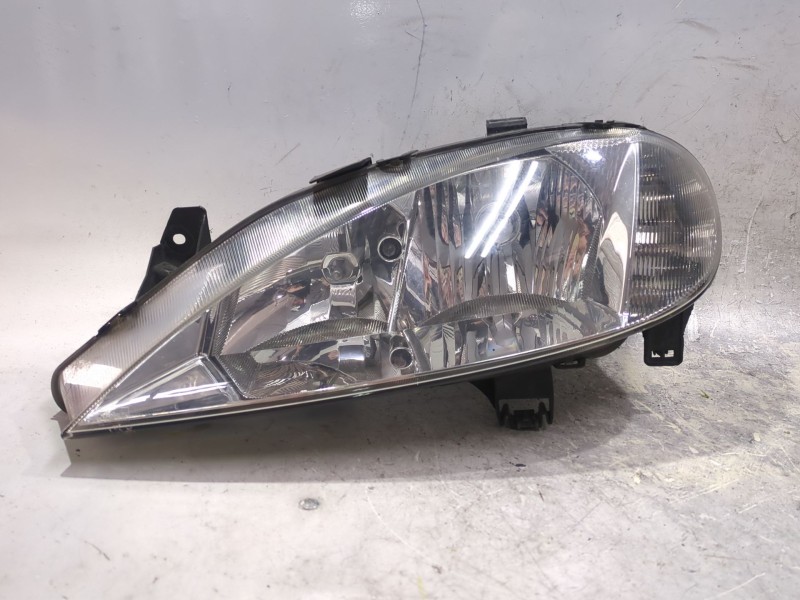 Recambio de faro delantero izquierdo para renault megane i classic (la0/1_) 1.9 d (la0a, la0u, la0r) referencia OEM IAM 77004278