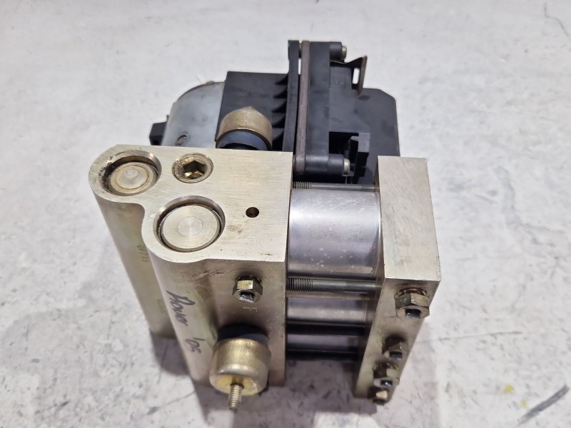 Recambio de nucleo abs para rover 800 (xs) 825 d/sd (xs) referencia OEM IAM 0265208043  