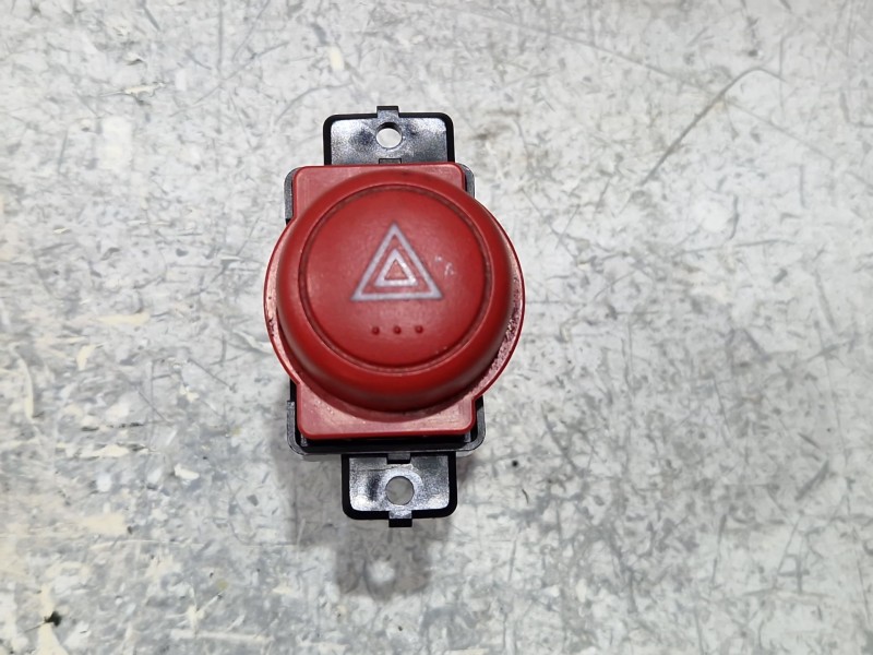 Recambio de boton emergencia para honda civic vi hatchback (eu_, ep_) 1.7 ctdi referencia OEM IAM M20419  