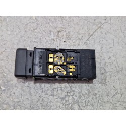 Recambio de boton antiniebla para rover streetwise hatchback 1.4 referencia OEM IAM 03035382A  