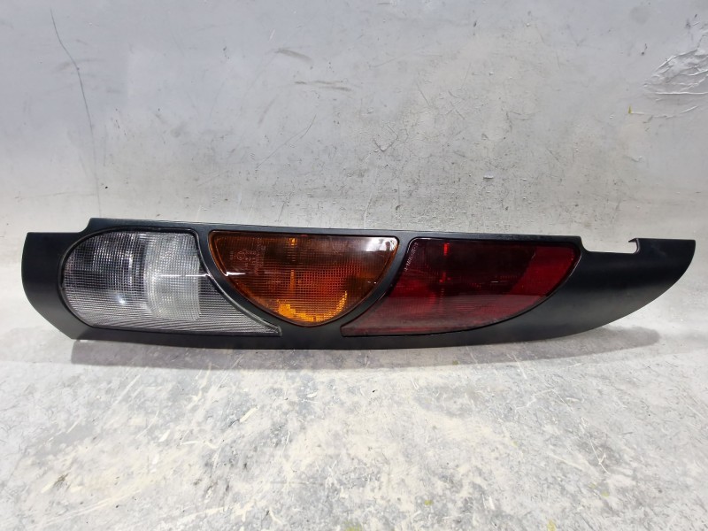 Recambio de piloto trasero derecho para renault kangoo (kc0/1_) 1.5 dci (kc07) referencia OEM IAM 015511959  