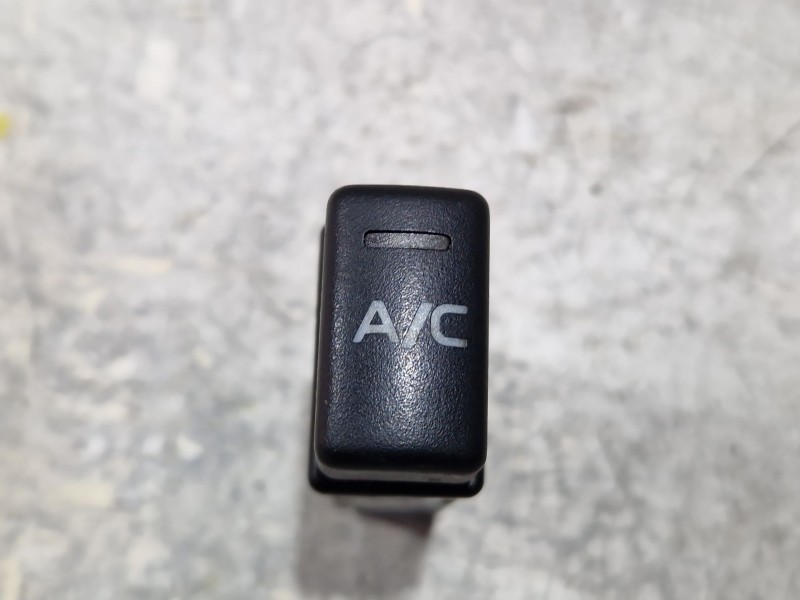 Recambio de boton aire acondicionado para rover streetwise hatchback 1.4 referencia OEM IAM 03035385  