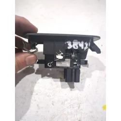 Recambio de botonera puerta delantera derecha para nissan qashqai 1.6 acenta 4x2 referencia OEM IAM   