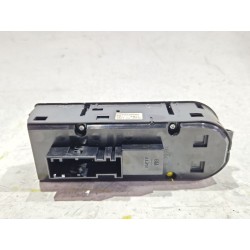 Recambio de mando elevalunas delantero izquierdo para opel zafira b (2005) 1.9 cdti referencia OEM IAM 13228706  