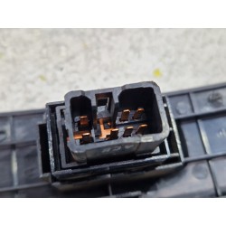 Recambio de mando elevalunas trasero izquierdo para hyundai matrix (fc) 1.5 crdi referencia OEM IAM 9358017500  