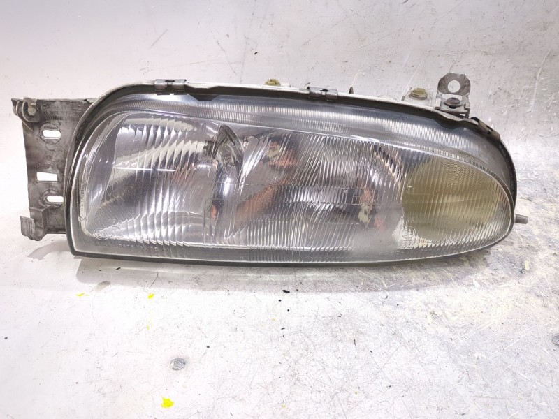 Recambio de faro izquierdo para ford fiesta iv (ja_, jb_) 1.8 d referencia OEM IAM 1305219059  