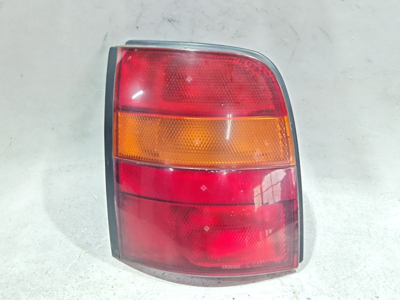 Recambio de piloto trasero izquierdo para nissan micra (k11)(08.1992) 1.3 i 16v referencia OEM IAM   