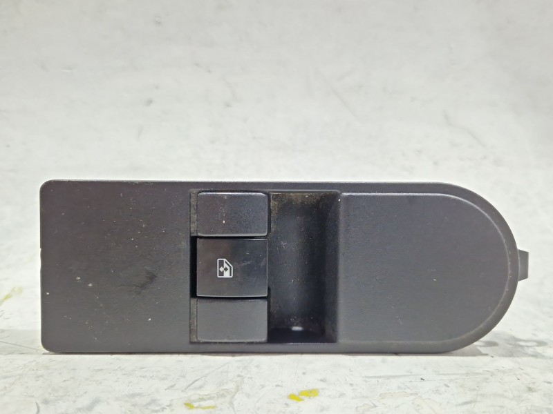 Recambio de mando elevalunas delantero derecho para opel zafira b (2005) 1.9 cdti referencia OEM IAM 13228709  