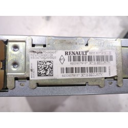 Recambio de sistema audio / radio cd para renault clio iii 1.5 dci referencia OEM IAM 8200607915T  