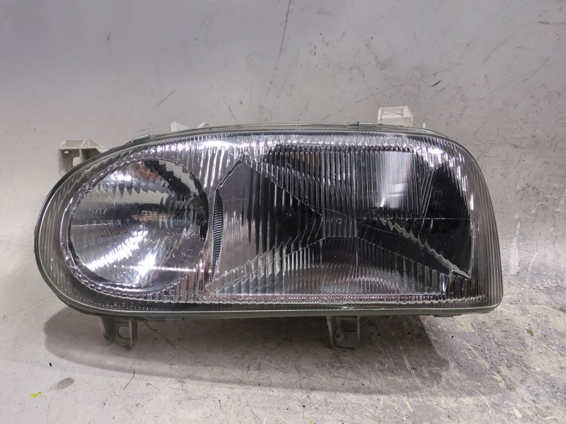 Recambio de faro delantero izquierdo para volkswagen golf iii (1h1) 2.0 referencia OEM IAM E916526  