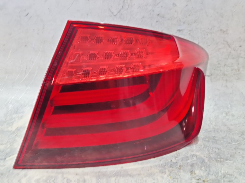 Recambio de piloto trasero derecho para bmw 5 (f10) 530 d referencia OEM IAM 17346202  