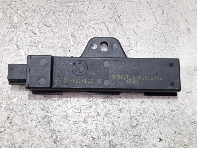 Recambio de modulo electronico para bmw 5 (f10) 530 d referencia OEM IAM 6520922083202  