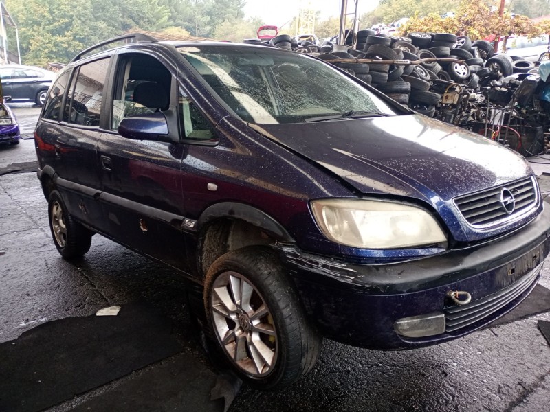 opel zafira a monospace (t98) del año 2001