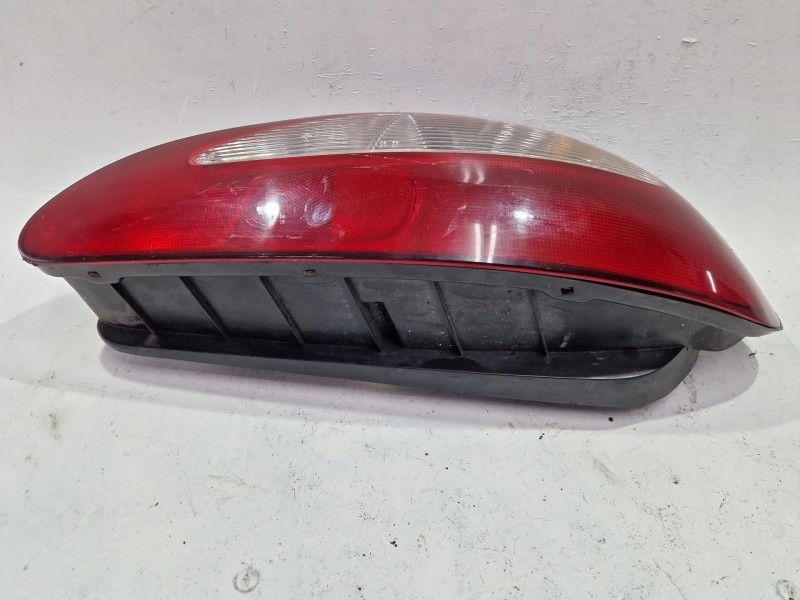 Recambio de piloto trasero derecho para hyundai coupe i (rd) 1.6 16v referencia OEM IAM   