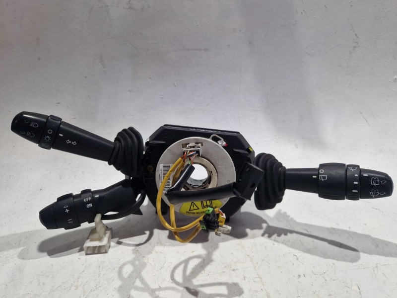 Recambio de mando multifuncion para fiat bravo ii (198_) 1.9 d multijet (198axd1a) referencia OEM IAM 07354410130  