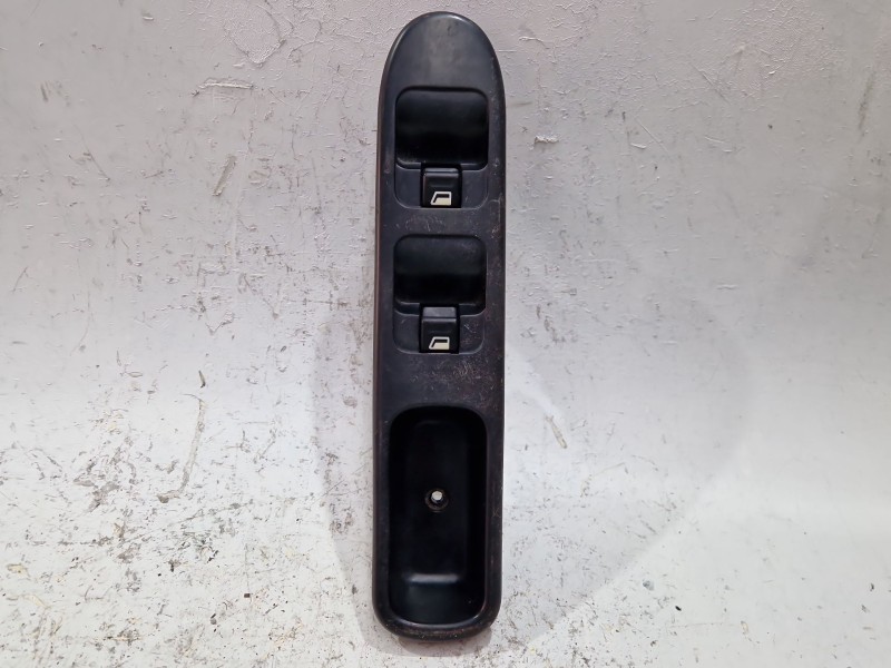 Recambio de mando elevalunas delantero izquierdo para peugeot 307 (3a/c) 2.0 hdi 90 referencia OEM IAM 27461  