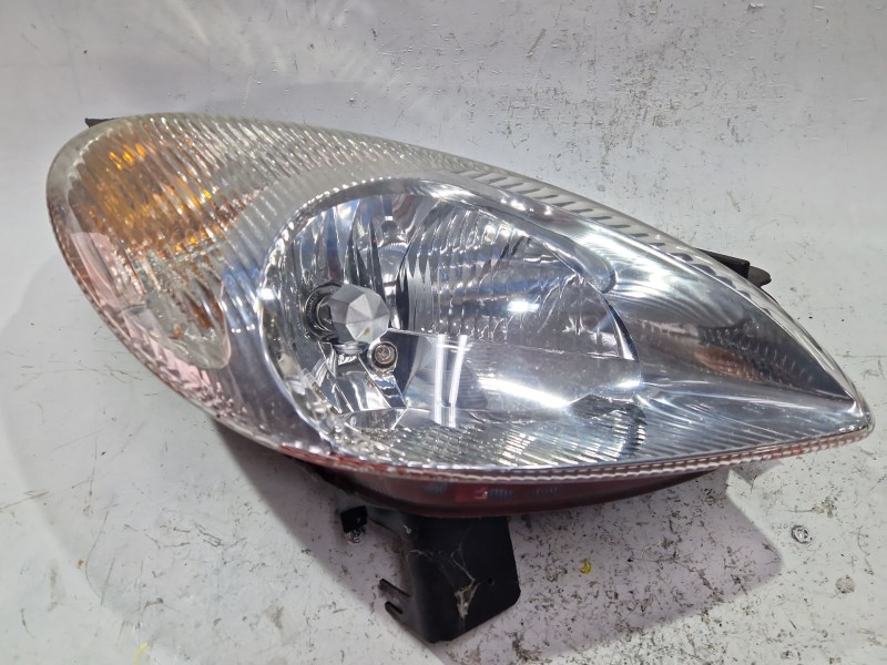 Recambio de faro delantero derecho para citroën xsara picasso (n68) 1.8 16v referencia OEM IAM   