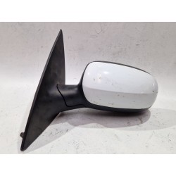 Recambio de retrovisor izquierdo para opel corsa c (2000) 1.4 referencia OEM IAM 065021L1  