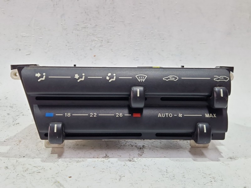 Recambio de mando climatizador para citroën xantia berlina (1993) 1.8 i 16v referencia OEM IAM   