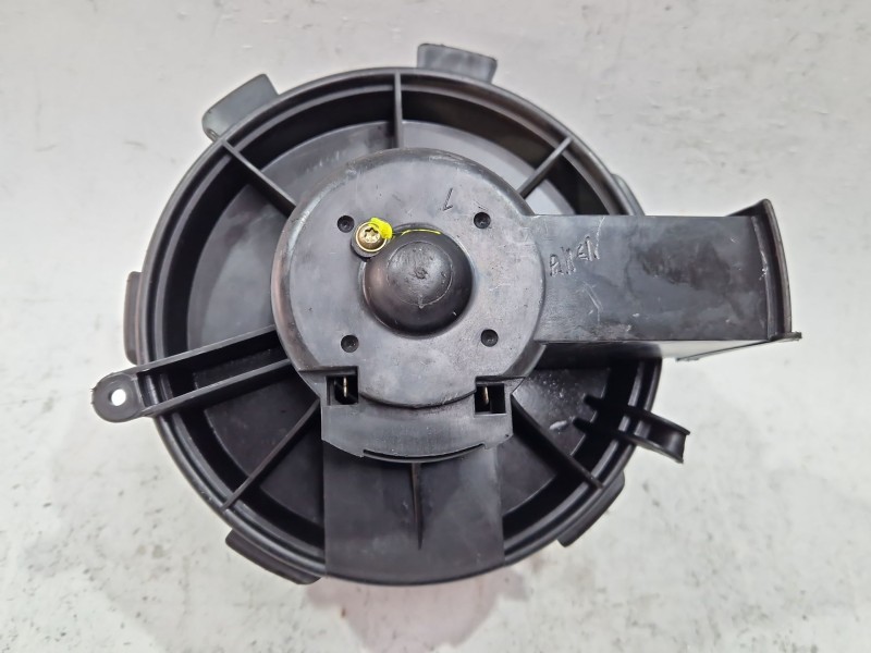 Recambio de motor calefaccion para peugeot 206 sw (2002) 1.4 hdi referencia OEM IAM 55767  