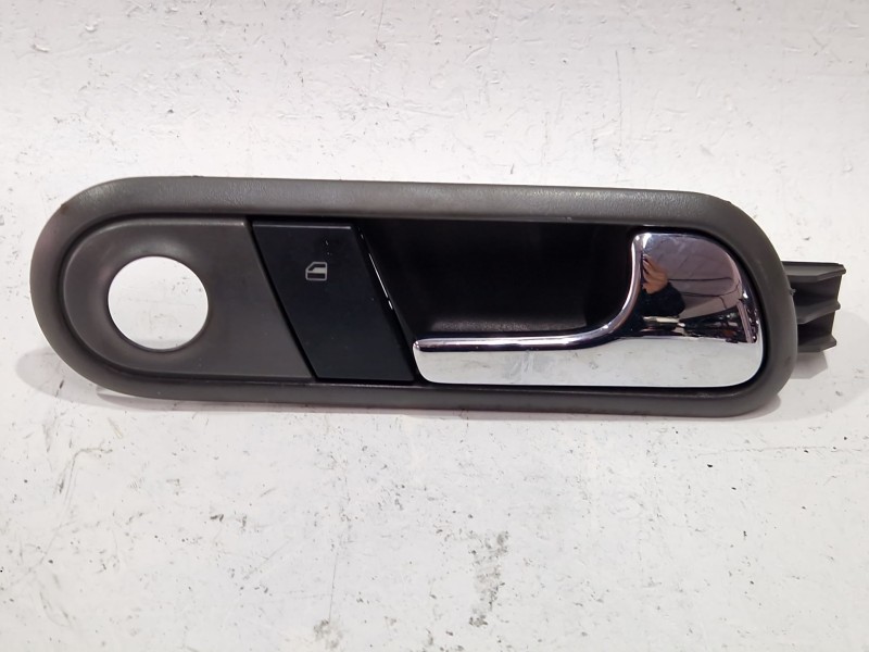 Recambio de maneta interior delantera derecha para seat ibiza iii (6l1) 1.9 tdi referencia OEM IAM 6L0837114  