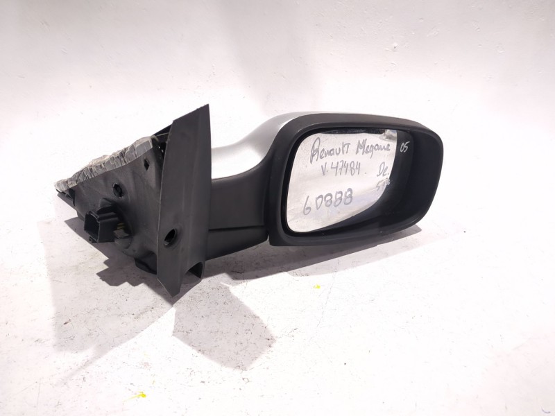 Recambio de retrovisor derecho para renault megan scenic jm 1.5 d 100 cv referencia OEM IAM 12354070  