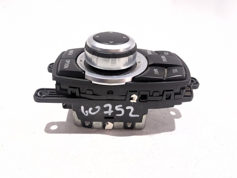 Recambio de mando radio para bmw 5 (f10) 530 d referencia OEM IAM 65829206444  