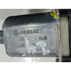 Recambio de motor elevalunas delantero derecho para audi a3 (8v1)(03.2012) crb referencia OEM IAM 5Q0959802B  