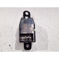 Recambio de mando elevalunas delantero derecho para hyundai lantra ii (j-2) 1.6 i referencia OEM IAM 9358029000  