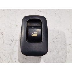 MANDO ELEVALUNAS DELANTERO DERECHO 96512625XT 