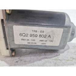 Recambio de motor elevalunas delantero izquierdo para seat ibiza iii (6l1) 1.9 sdi referencia OEM IAM 104379101  