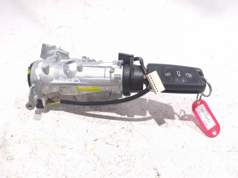Recambio de conmutador de arranque para seat leon st 1.6 tdi 105 cv referencia OEM IAM 1K0905851  