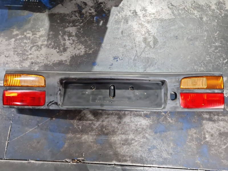 Recambio de piloto trasero central para renault laguna i (b56_, 556_) 1.9 dti (b56j) referencia OEM IAM 7711170346  