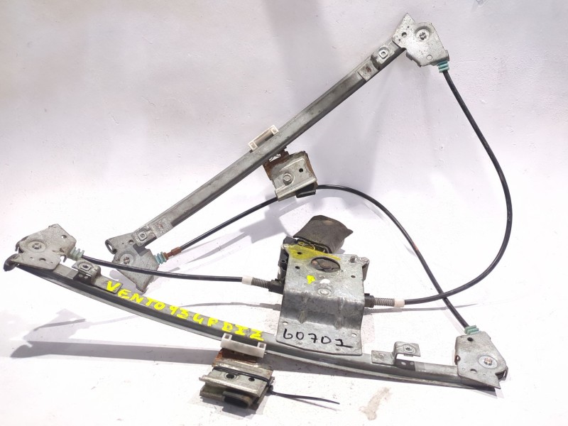 Recambio de motor elevalunas delantero izquierdo para volkswagen vento (1h2)(1991) 1.9 d referencia OEM IAM 1H4959811A  
