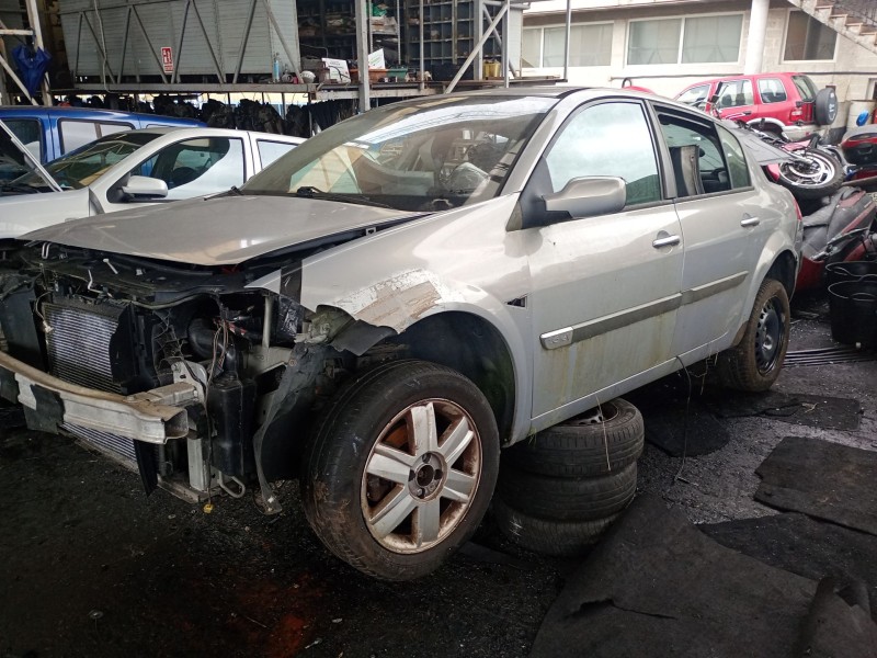renault megane ii sedán (lm0/1_) del año 2003